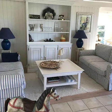 Cozy Summer House With Maritime Decor Saltum