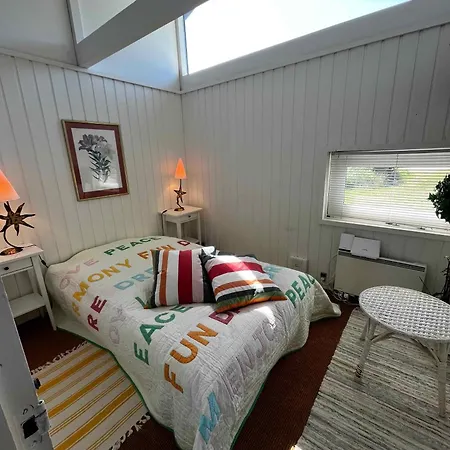 Cozy Summer House With Maritime Decor * Saltum